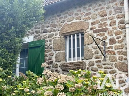 maison de campagne à le housseau-brétignolles (53110)