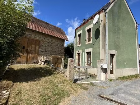 maison à saint-quentin-la-chabanne (23500)