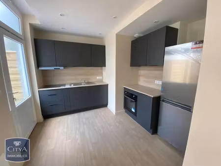 appartement à louer 3 pièces 70 m² - cholet (49) - 825€