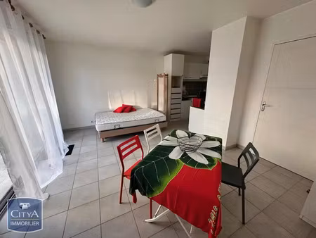 appartement à louer 1 pièce 30.5 m² - la rochelle (17) - 574€