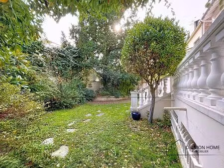 maison de luxe en vente à courbevoie  île-de-france