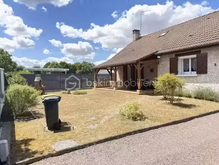vente maison 5 pièces 102 m² à bourges (18000)  182 500 €