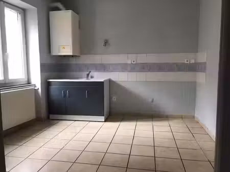 location appartement 4 pièces 70m² st maurice de lignon 43200