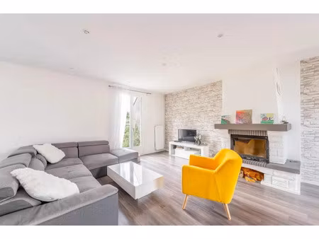 vente maison 5 pièces 120 m² à lescherolles (77320)  174 000 €