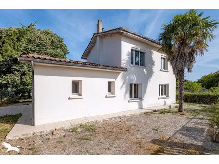 vente maison 6 pièces 128 m² à matha (17160)  182 069 €