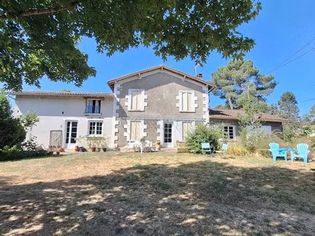 vente maison 6 pièces 138.74 m² à mussidan (24400)  185 000 €