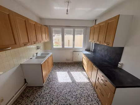 location appartement 4 pièces 89m²