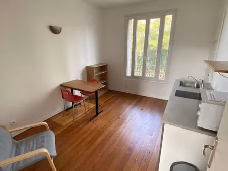 location appartement 1 pièce 24 m² à épinay-sur-seine (93800)