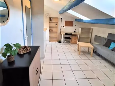 location appartement 1 pièce 22 m² à aix-en-provence (13080)