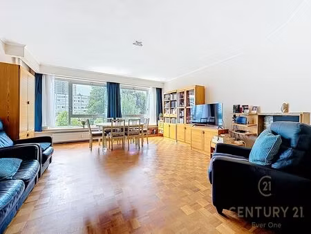 appartement à vendre avec terrasse et 2 chambres   laeken (vbe42470)