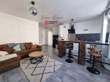 appartement meublé la roche sur yon 2 pièce(s) 49.36 m2