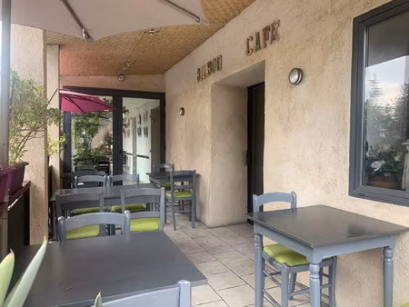 vente commerce 130 m² grasse (06520)