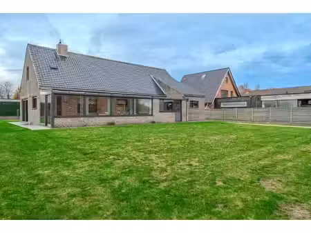 villa met extra troeven in het pittoreske zerkegem (jabbeke)