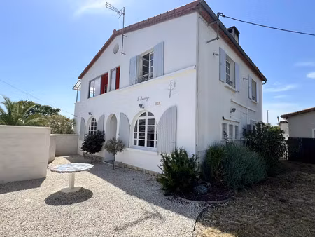 vente maison 8 pièces 178 m² saint-palais-sur-mer (17420)