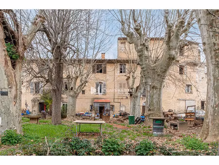 achat immeuble 1 150m² saignon 84400