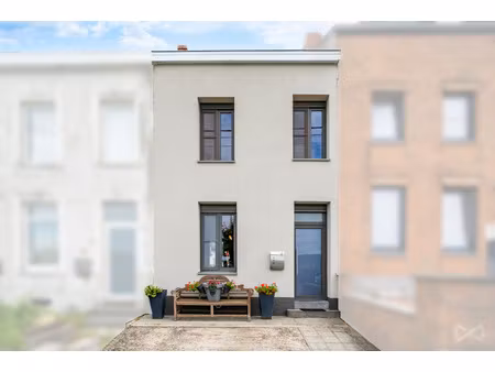 huis te koop in aiseau-presles met 2 slaapkamers