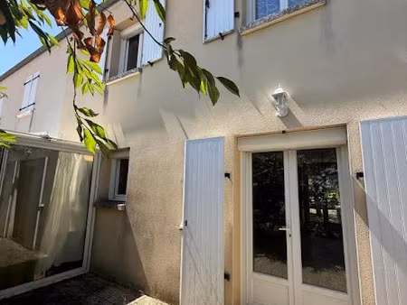 vente maison 4 pièces 80 m² à meschers-sur-gironde (17132)  221 900 €