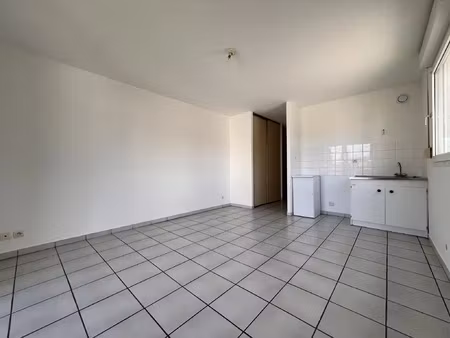 location appartement 1 pièce 35 m² à maîche (25120)