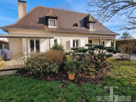 maison 159 m² 5 chambres piscine coulounieix-chamie