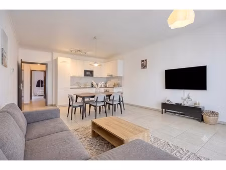 appartement te koop in anderlecht met 2 slaapkamers