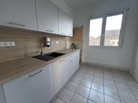 vente appartement 4 pièces  83.06m²  saint