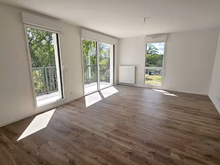 location appartement 3 pièces 62m² compiegne 60200
