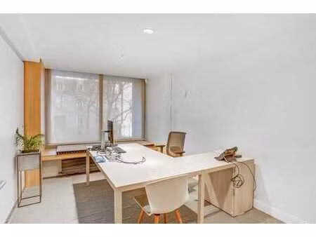 location bureaux 124 m²