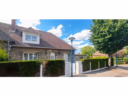 vente maison 4 pièces  88.40m²  sotteville