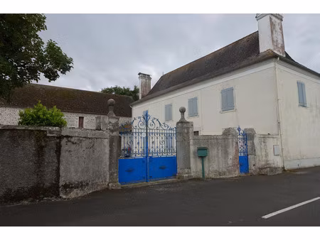 maison béarnaise 3 chambres