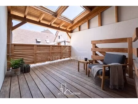 superbe duplex rénové avec terrasse – au cœur de brumath !