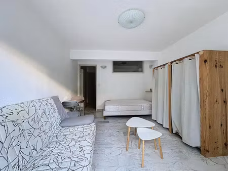 location appartement 1 pièce 24 m² à le cannet (06110)