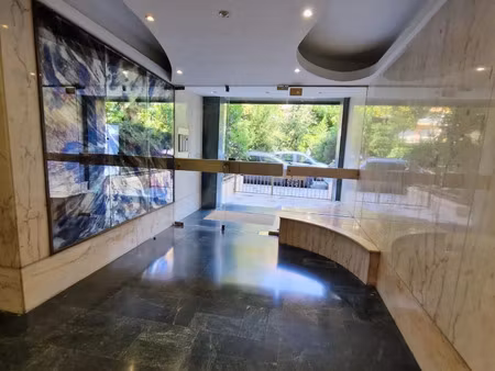 location appartement 2 pièces 46 m² à nice (06000)