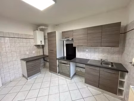 location appartement 4 pièces 96 m² à pont-à-mousson (54700)