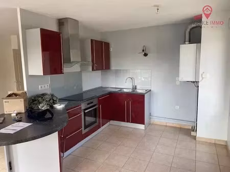 location appartement 3 pièces 67 m² à villeurbanne (69100)