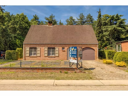huis te koop in dessel met 2 slaapkamers