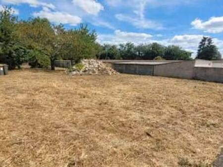 vente terrain à cognac (16100) : à vendre / 1229m² cognac