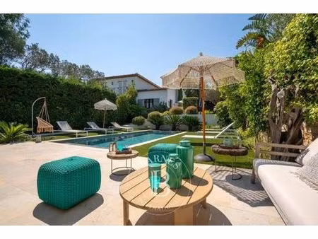 villa de luxe de 6 pièces en location saint-tropez  france