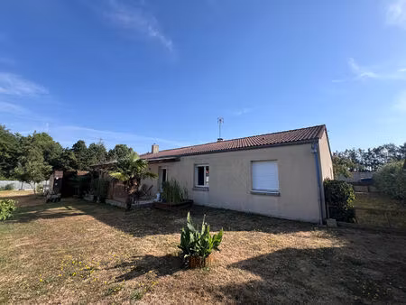 vente maison 6 pièces  117.23m²  aizenay