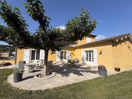 vente maison 5 pièces 180 m² à saint-jean-d'alcapiès (12250)  399 900 €