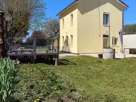 vente maison 4 pièces 137 m² à la frette (38260)  279 000 €