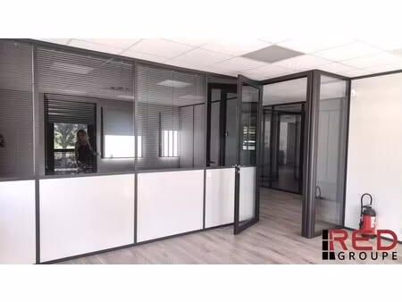 location bureaux 130 m²