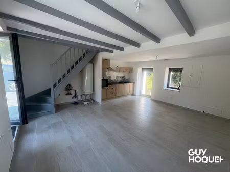 maison 3 pièces à louer à plessé - réf gh399