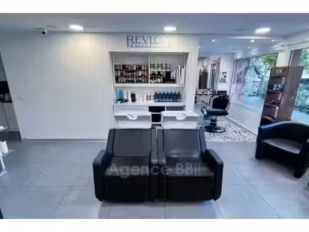 vente local commercial gattières 06510 - - surface privée