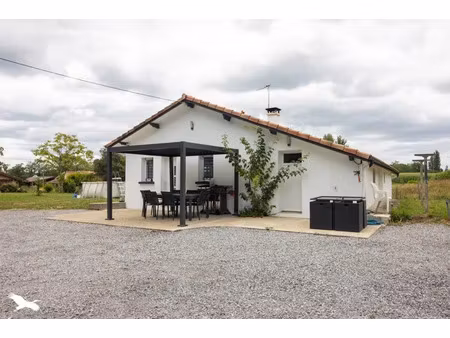 vente maison 4 pièces 88 m² à sort-en-chalosse (40180)  250 000 €