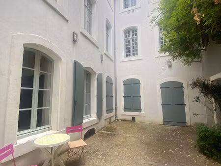 location appartement 2 pièces  46.82m²  narbonne