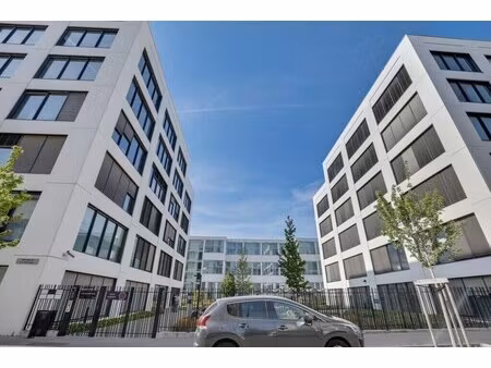 location bureaux 287 m² à 3 316 m²