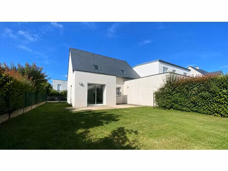 exclusivité ! maison à vendre à saint sulpice la forêt - 4 chambres - 317 000 €