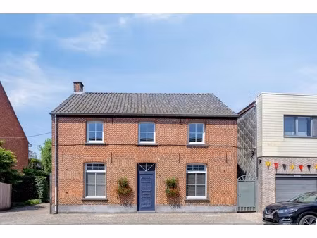 huis te koop in kalmthout met 3 slaapkamers