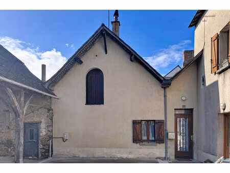 location maison 2 pièces  57.09m²  bécon