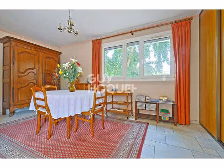 appartement 5 pièces au centre-ville de vandoeuvre-lès-nancy